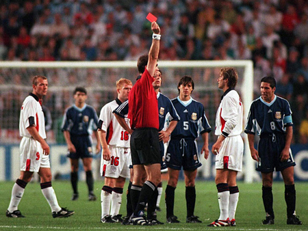 World Cup 1998: Backham bị gài bẫy ăn thẻ đỏ