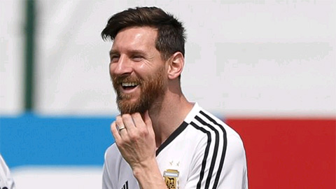 Messi khẳng định không treo giầy nếu chưa vô địch World Cup