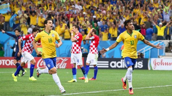 neymar-ghi-ban-giup-brazil-thang-croatia-1