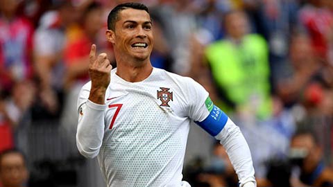 ronaldo-xac-lap-hang-loat-ky-luc-sau-ban-thang-ghi-vao-luoi-morocco-1